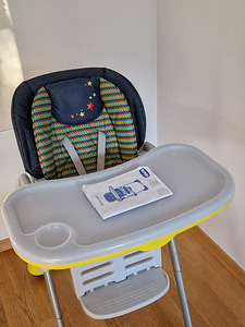 Продам стульчик для кормления Chicco Polly 2 в 1 (2 фото из 8)