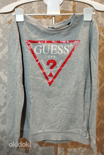 Stiilne Guess kampsun