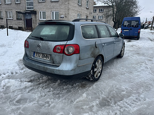 Volkswagen Passat b6 1.9 77kw 2009 (1 foto / 4)