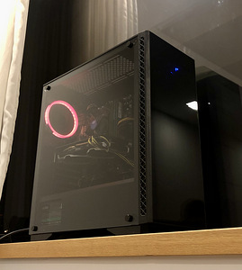 Mänguriarvuti: i5 / R9 380 (1 foto / 5)