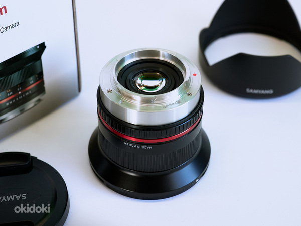 Samyang 12mm f2.0 NCS CS для Fuji X-mount