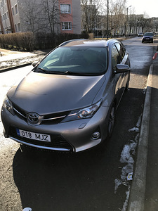 Toyota auris 2014 (1 foto / 12)