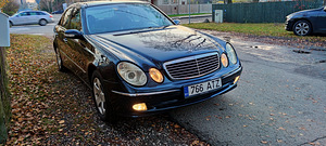 Mercedes-Benz E320 Avantgarde 3.2 V6 165kw LPG (4 foto / 9)