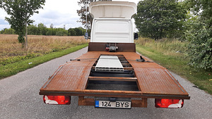 Volkswagen Crafter (8 foto / 9)