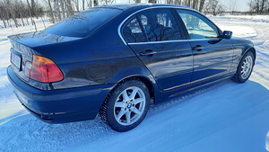 БМВ 323I (7 фото из 9)
