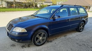 Volkswagen Passat (6 foto / 10)