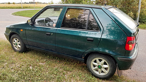 Skoda Felicia (2 foto / 8)