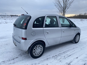 OPEL MERIVA (5 фото из 10)