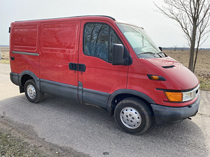 IVECO DAILY (2 фото из 7)