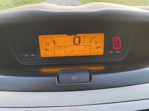 CITROËN C4 PICASSO (10 foto / 10)