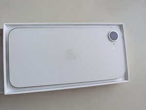 iPhone 16E 512gb valge (1 foto / 4)
