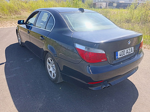 BMW e60 520 manual (3 foto / 6)