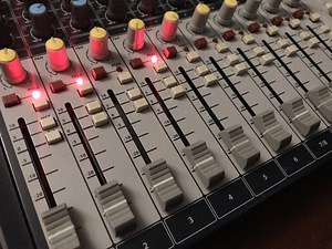 Soundcraft SIgnature 12 (4 foto / 5)