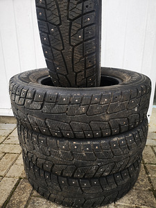 Naastrehvid 205/75 R16C (1 foto / 2)