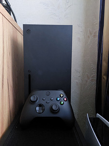 Xbox series x (2 фото из 2)