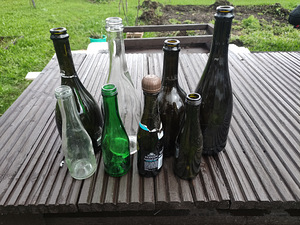 Pudelid šampanjat 0,75 ja 0,2 liitrit (1 foto / 2)