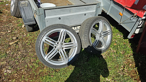Audi veljed r20 (3 foto / 4)