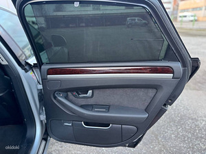 Audi A8 2008 рестайлинг (11 фото из 12)
