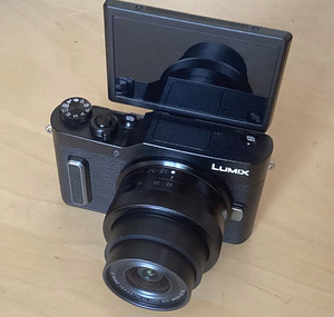 Panasonic Lumix DC-GX800 + 12-32mm (4 foto / 5)