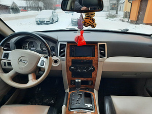 Jeep Grand Cherokee LIMITED 3.0 CRD 160kW (5 foto / 6)
