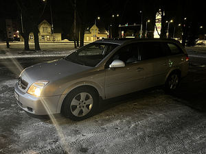 Opel Vectra (7 фото из 10)