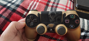 Sony Playstation slim 4. 500gb +2 mängu (2 foto / 3)
