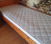 Кровать 90 х 200 с матрасом
