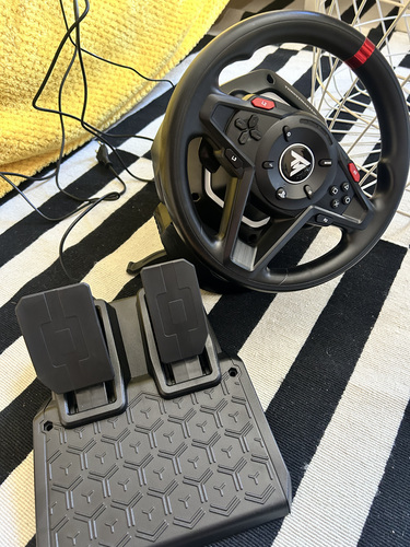Игровой руль Thrustmaster для ПК, PS4, PS5