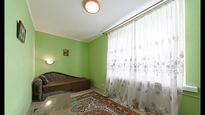 Квартира возле метро Дарницa (4 фото из 9)