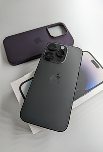 Apple iPhone 14 Pro 128GB Space Black (1 foto / 6)