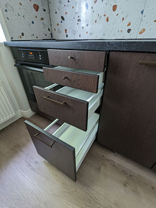 Müüa vähekasutatud köök koos tehnikaga (3 foto / 10)