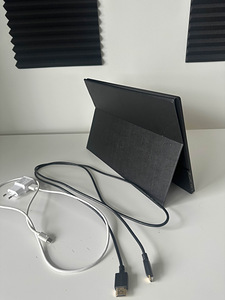 Arzopa kaasaskantav monitor 144hz 15" (2 foto / 5)
