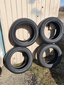 Nokian rehvid 205/55/R16 (2 foto / 2)