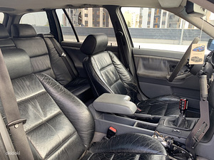BMW E36 2.5i CТРОКЕР (6 фото из 6)