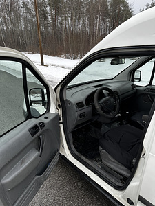 Ford Transit Connect (6 фото из 8)