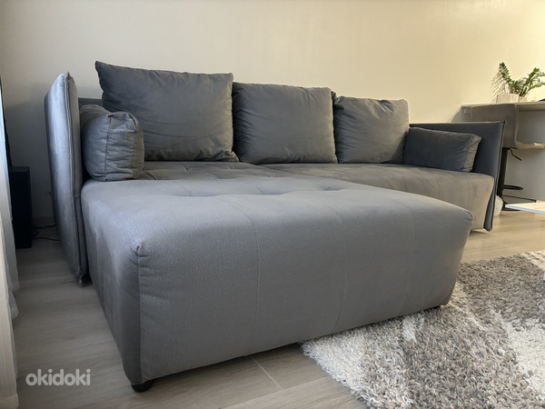 Угловой диван со спальным местом и ящиком для белья (фото #1)