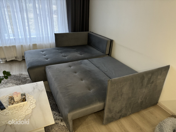 Угловой диван со спальным местом и ящиком для белья (фото #8)