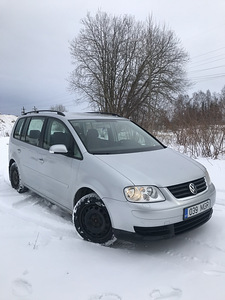 VW Touran 2.0tdi 6 мануал (1 фото из 6)