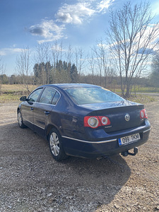 VW passat b6 2.0tdi 2007 (3 foto / 6)