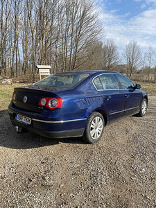 VW passat b6 2.0tdi 2007 (4 foto / 6)