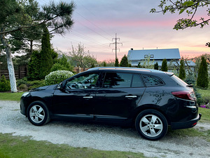 Renault Megane Grandtour (6 foto / 11)