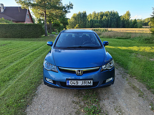 Honda Civic 1.8 103kW, 2008 (3 foto / 15)