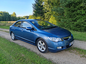 Honda Civic 1.8 103kW, 2008 (1 foto / 15)
