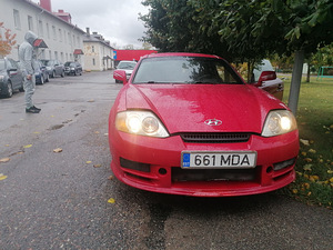 Hyundai Coupe (1 фото из 5)
