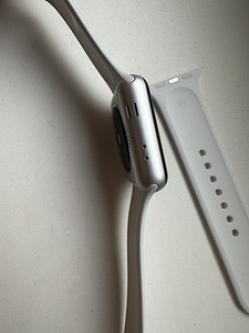 Apple watch 3 42mm (5 foto / 7)