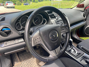 Mazda 6 2.0 108kw 2008 (5 foto / 10)