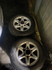 Шины 225/65/R16C на дисках Opel (1 фото из 3)