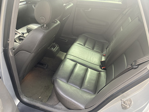 Audi A4 B6 2.5tdi 132kw 6manu quattro (6 foto / 6)