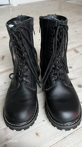 Ботинки mil-tec Paratrooper кожаные с подкладкой черного цве (фото #4)