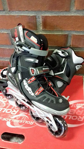 Rulluisud Rollerblade Spark 84 ,meestele, suurus 42 (1 foto / 3)